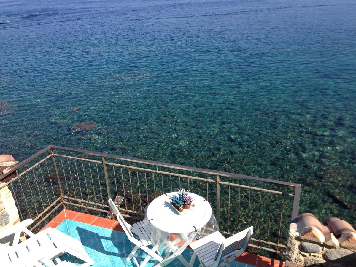 Casa Il Soffio Di Eolo Guest house *